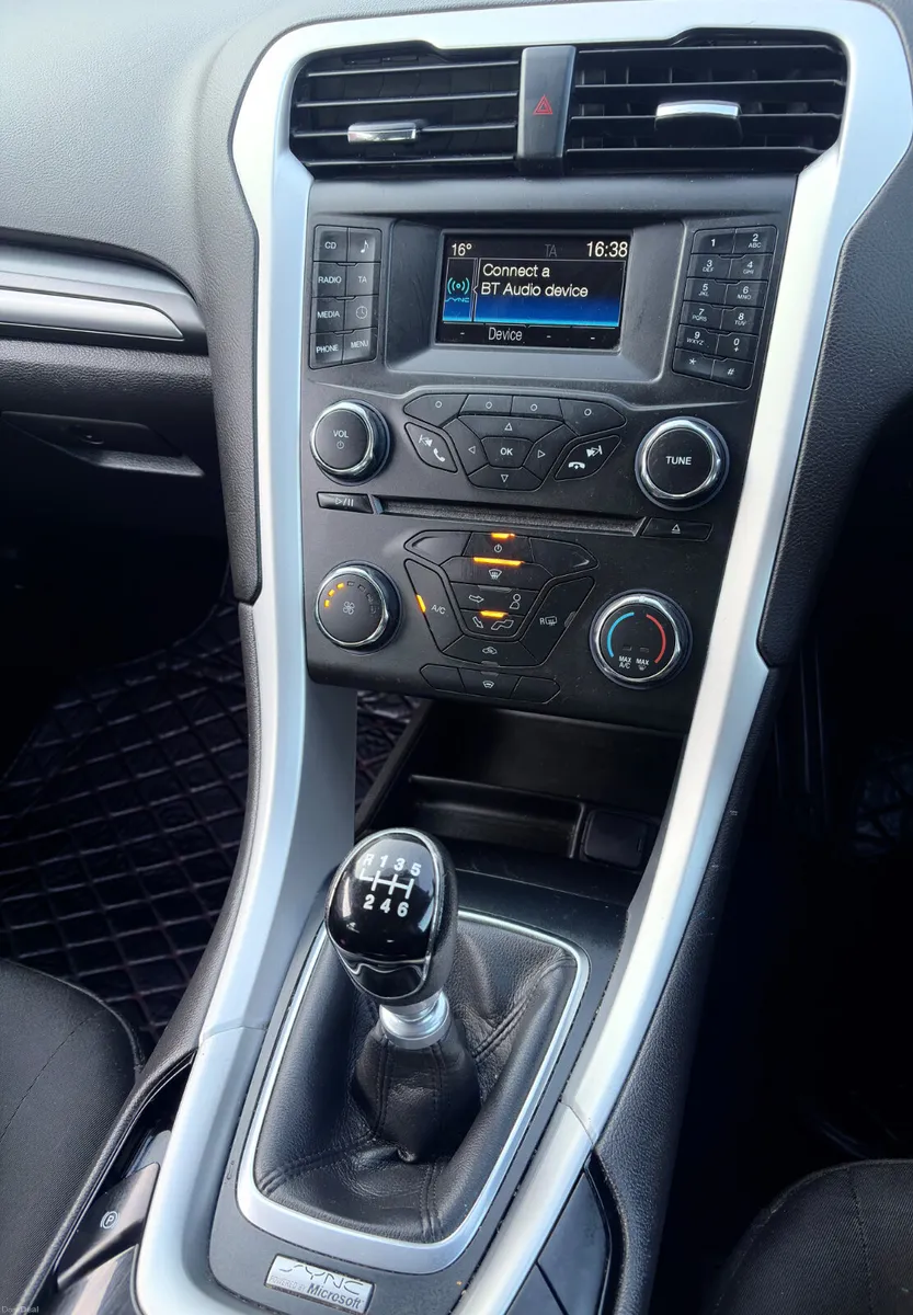 Ford Mondeo 2015 1.6 TDCi new nct 12/26 tax 5/26 - Image 4