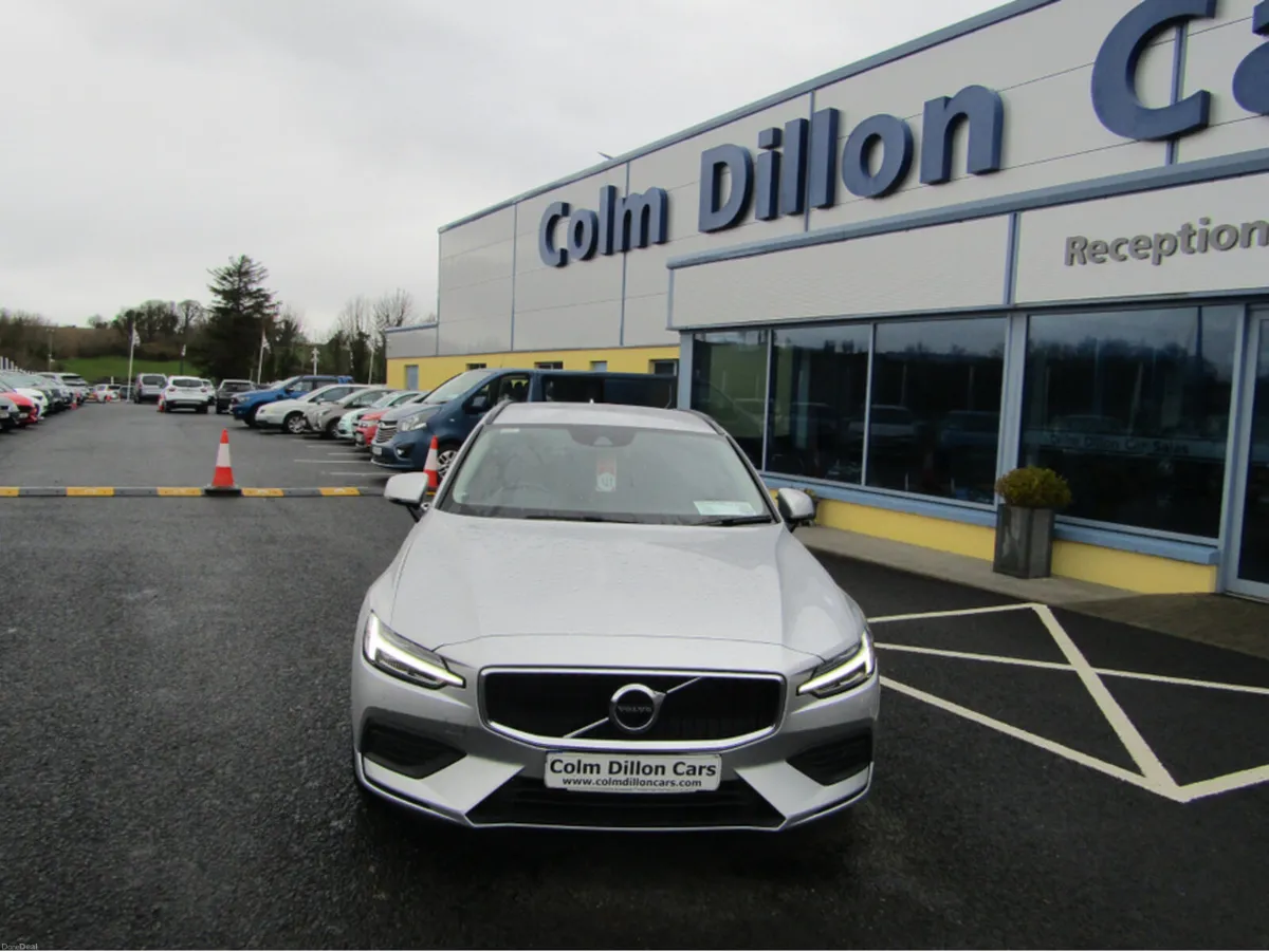 Volvo V60 D4 MOMENTUM AT 5DR AUTO 190BHP - Image 4