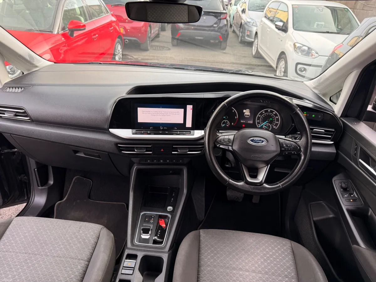 Ford Tourneo Connect 2023 wheelchair taxi spec - Image 6