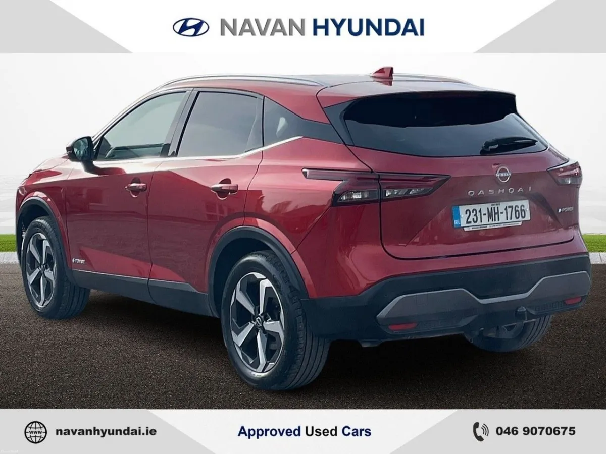 Nissan Qashqai ePOWER SV PREMIUM *EFFICIENT PERFOR - Image 6