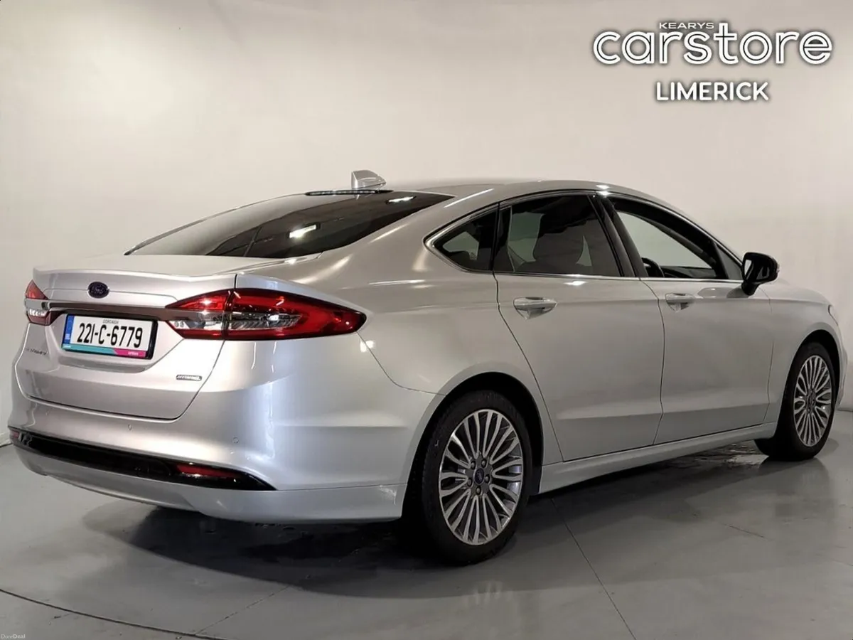 Ford Mondeo 2.0 TiVCT HYBRID 187PS Titanium Auto - Image 3