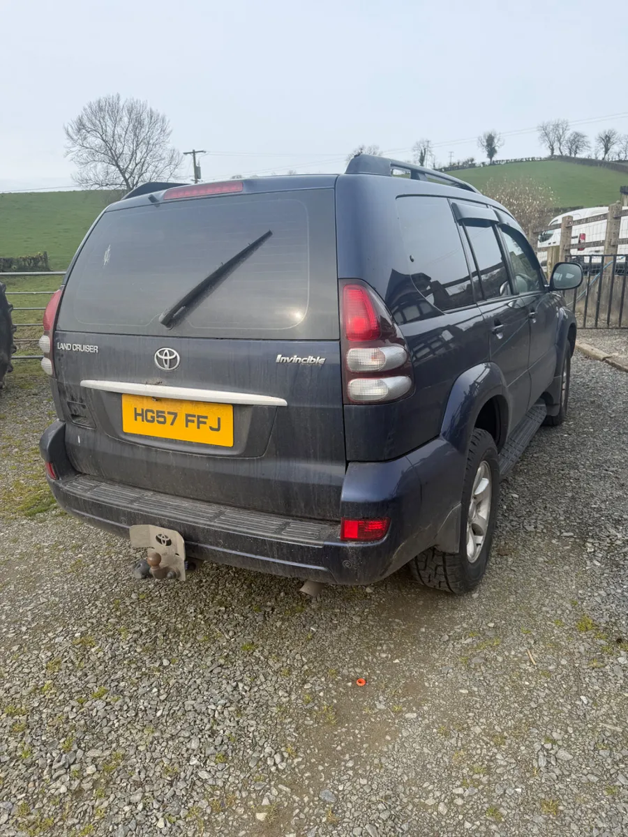 Toyota Land Cruiser - Image 3