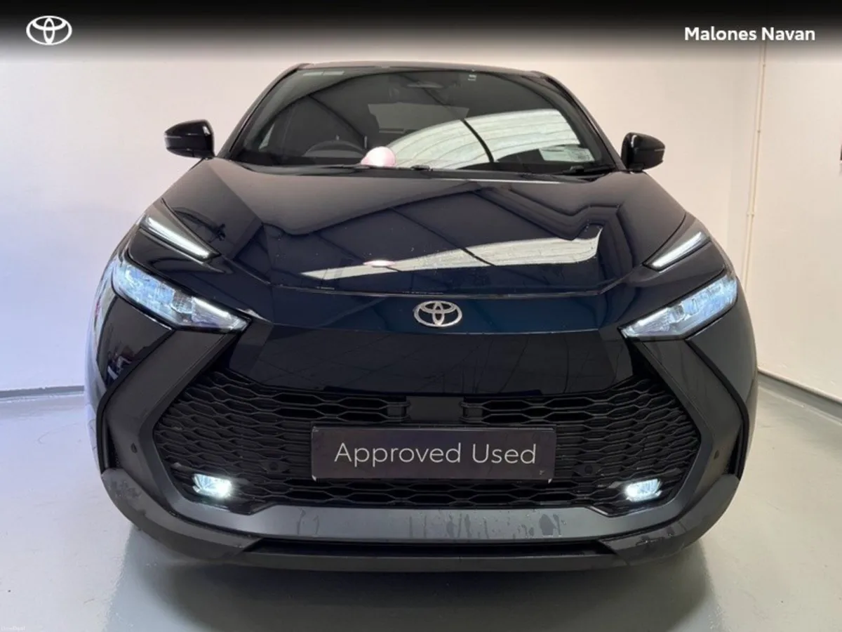 Toyota C-HR Hybrid Sport - Image 5