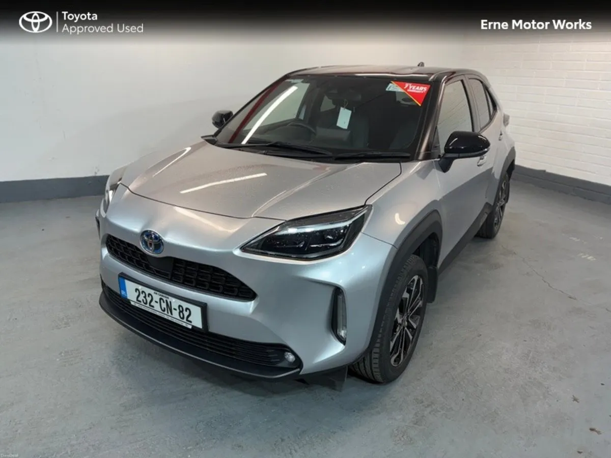 Toyota Yaris Cross YARIS CROSS LUNA SPORT*REDUCED - Image 1