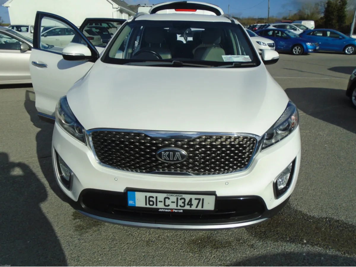 Kia Sorento PLATINUM 4X2 5DR   7 Seater - Image 4