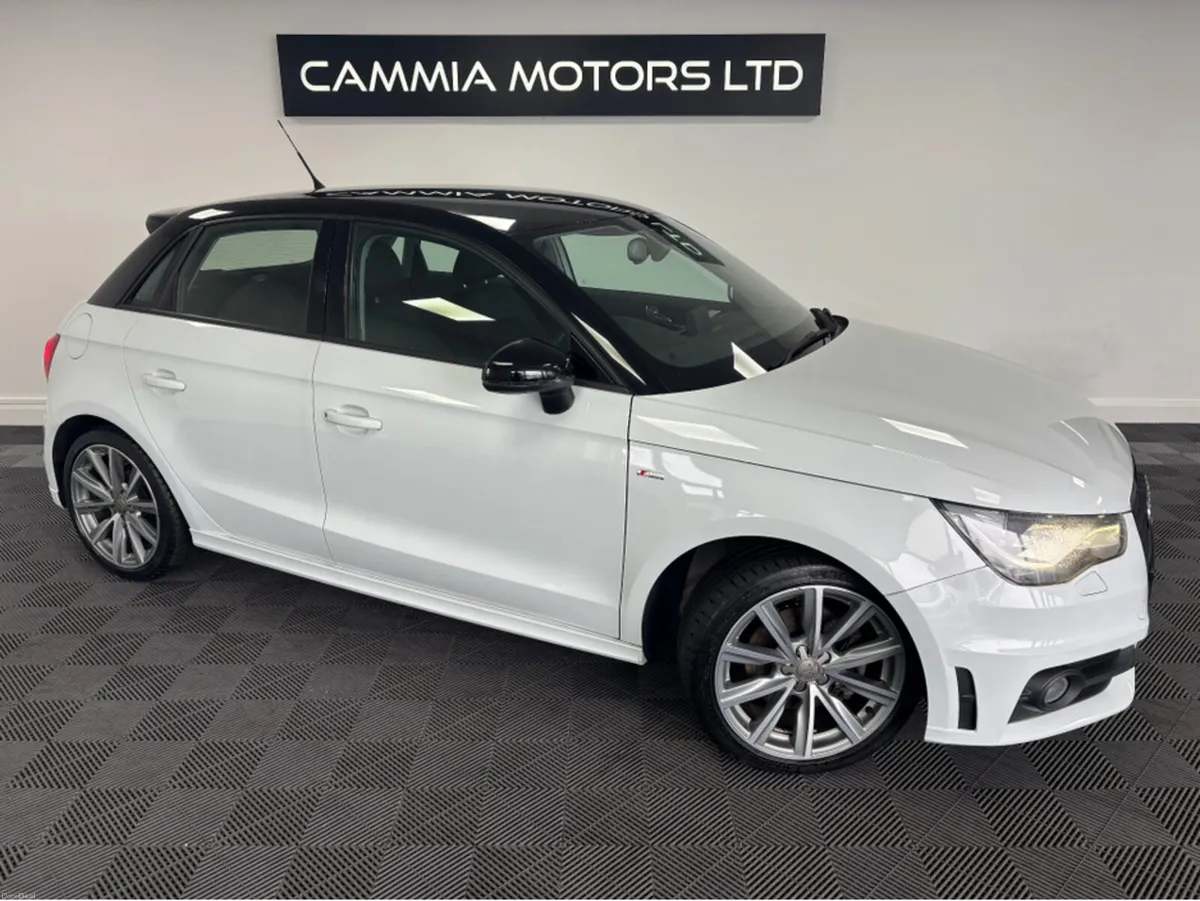 Audi A1 *AUDI A1* *AUTOMATIC* *BLACK ROOF* *LOW MI - Image 1