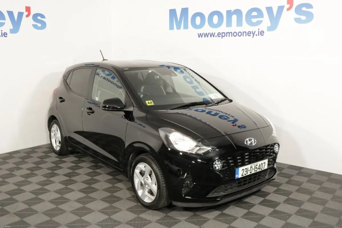 Hyundai i10 Low Milage i10 Deluxe Plus - Image 1