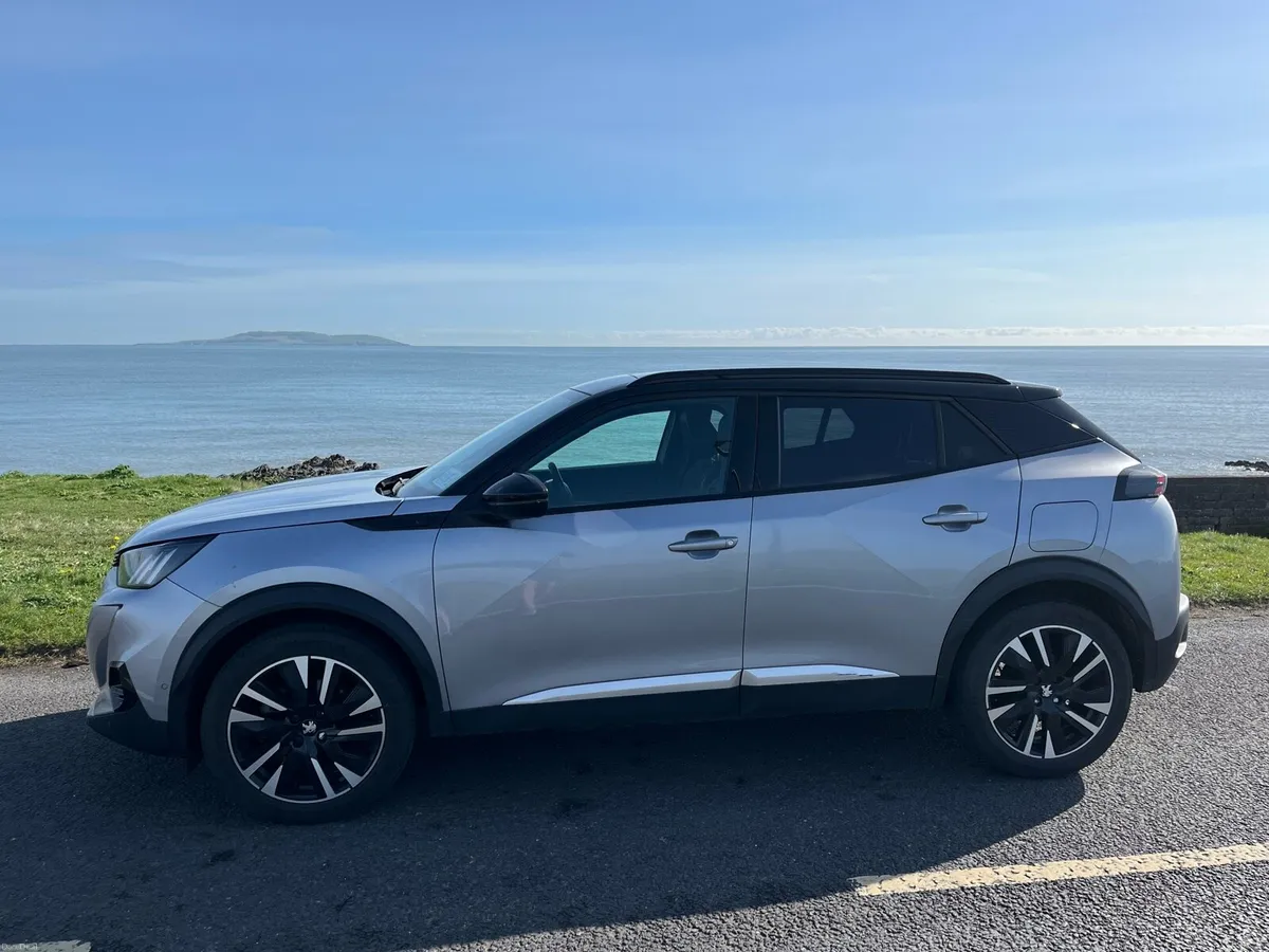 Peugeot e2008 GT line - Image 1