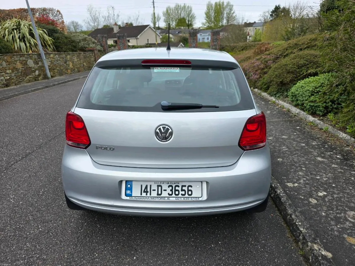 14 POLO 1.2 PETROL FULL SERVICE HISTORY LOW KMS - Image 4