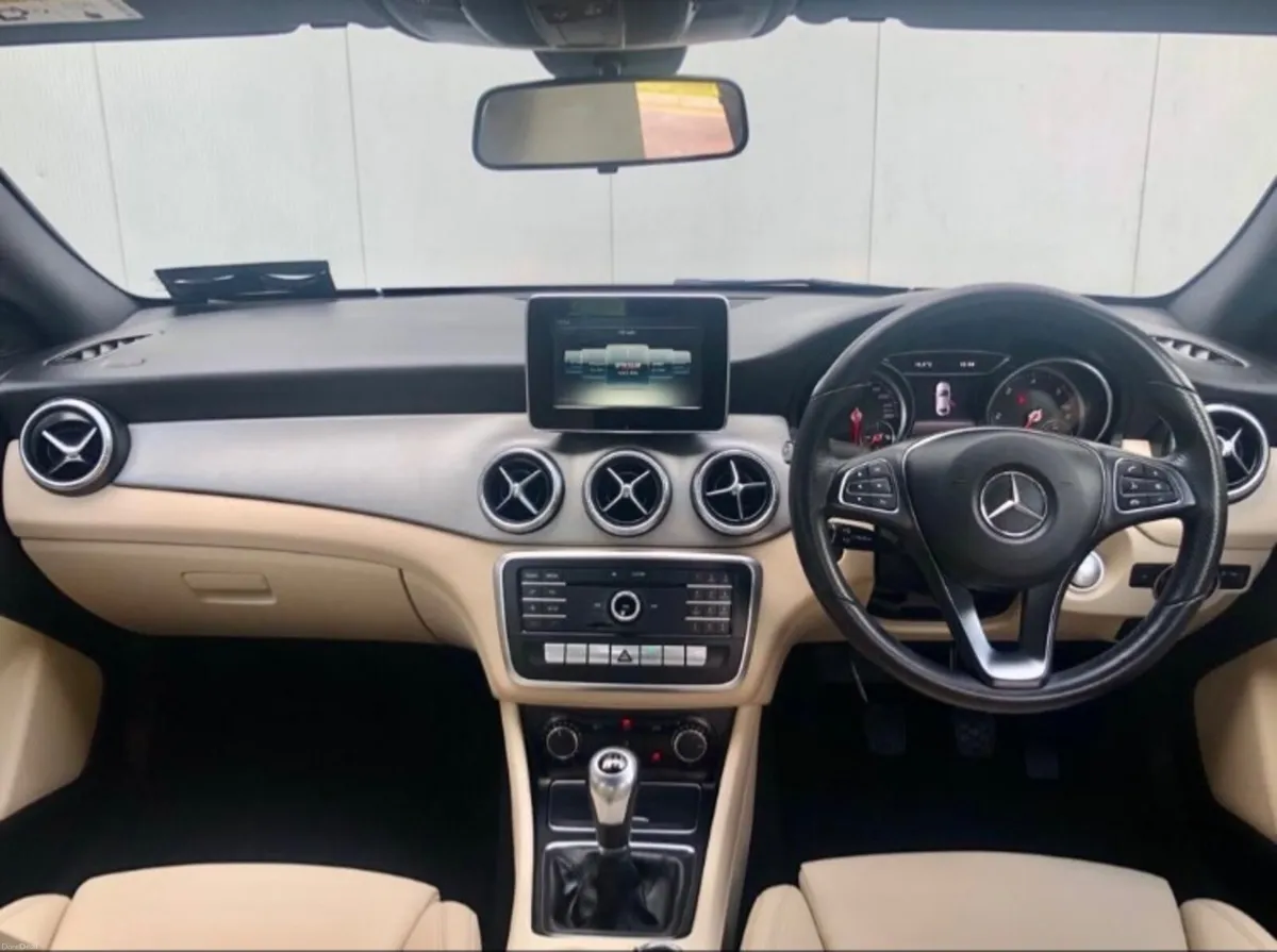 Mercedes-Benz CLA 2017 - Image 4