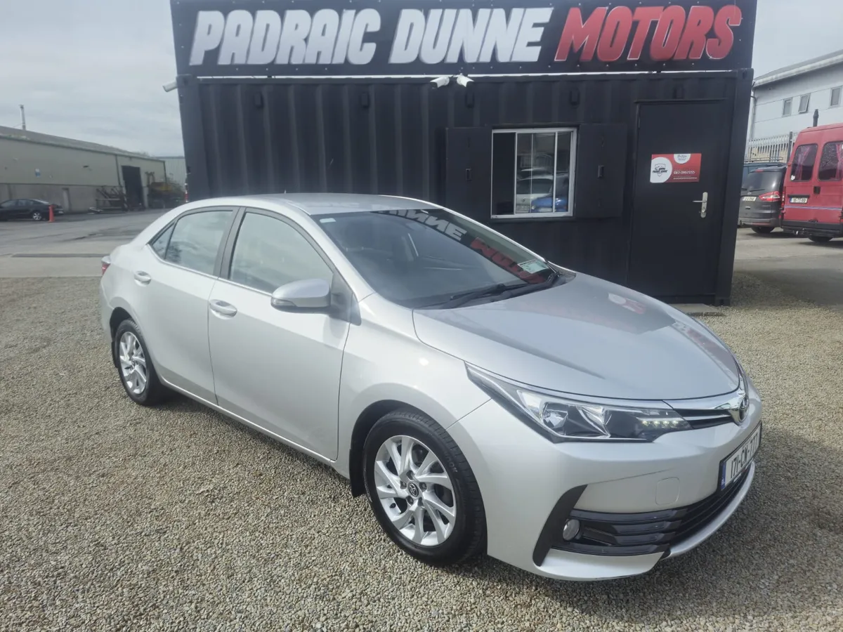 Toyota Corolla Luna1.4 D4D **LOW MILEAGE** - Image 2