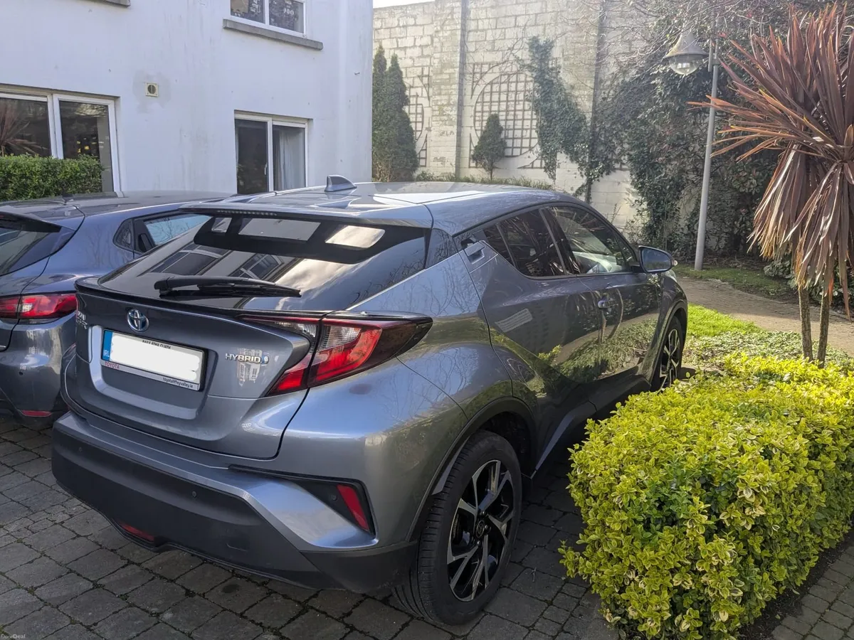 Toyota C‑HR Hybrid 2021 Automatic – Low Mileage - Image 4