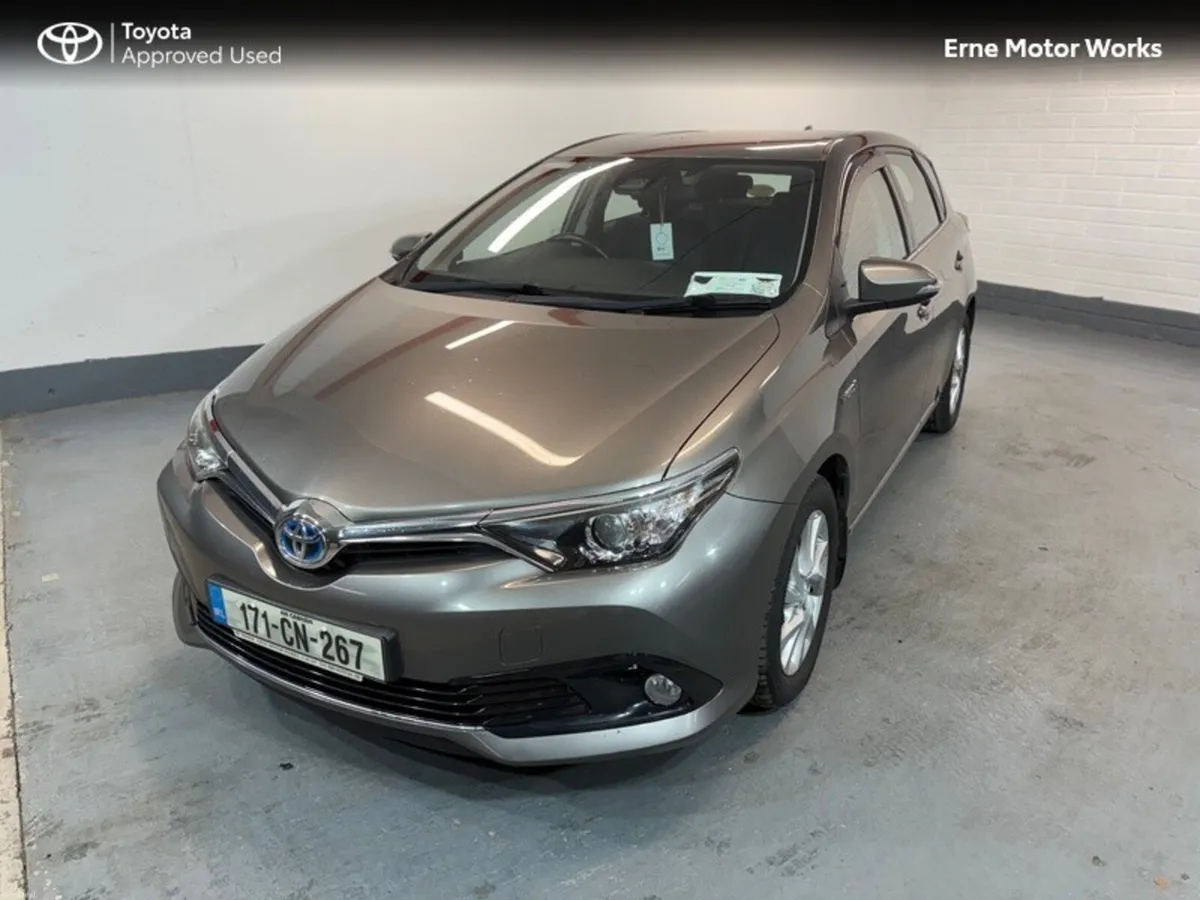Toyota Auris AURIS HYBRID LUNA*REDUCED BY €500* - Image 1