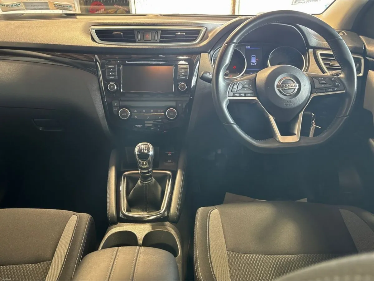 Nissan Qashqai 1.3 PET SE - Image 3