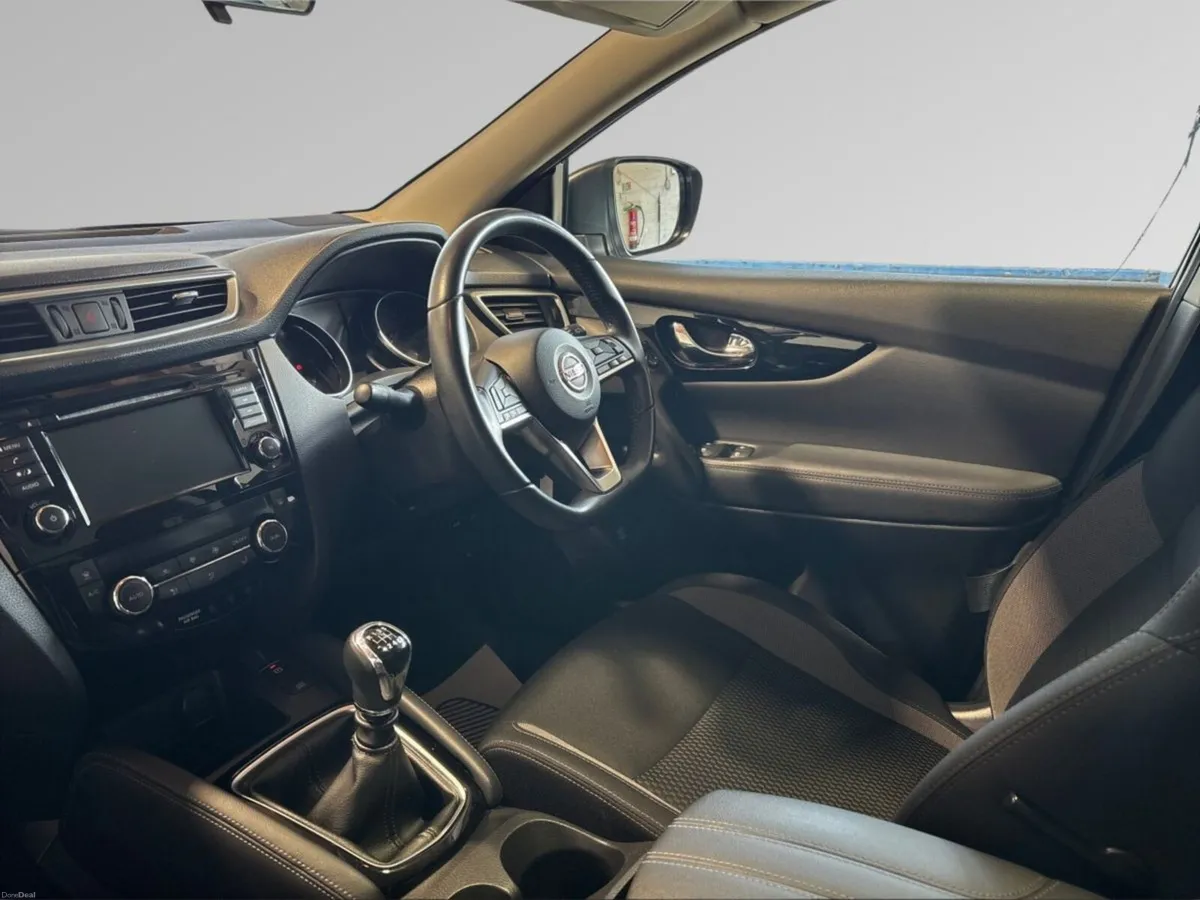 Nissan Qashqai 1.3 PET SE - Image 4
