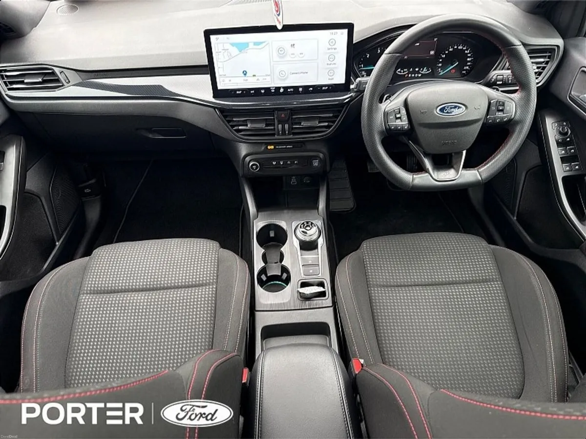 Ford Focus 1.5L EcoBlue 120PS ST-Line Auto - Image 2