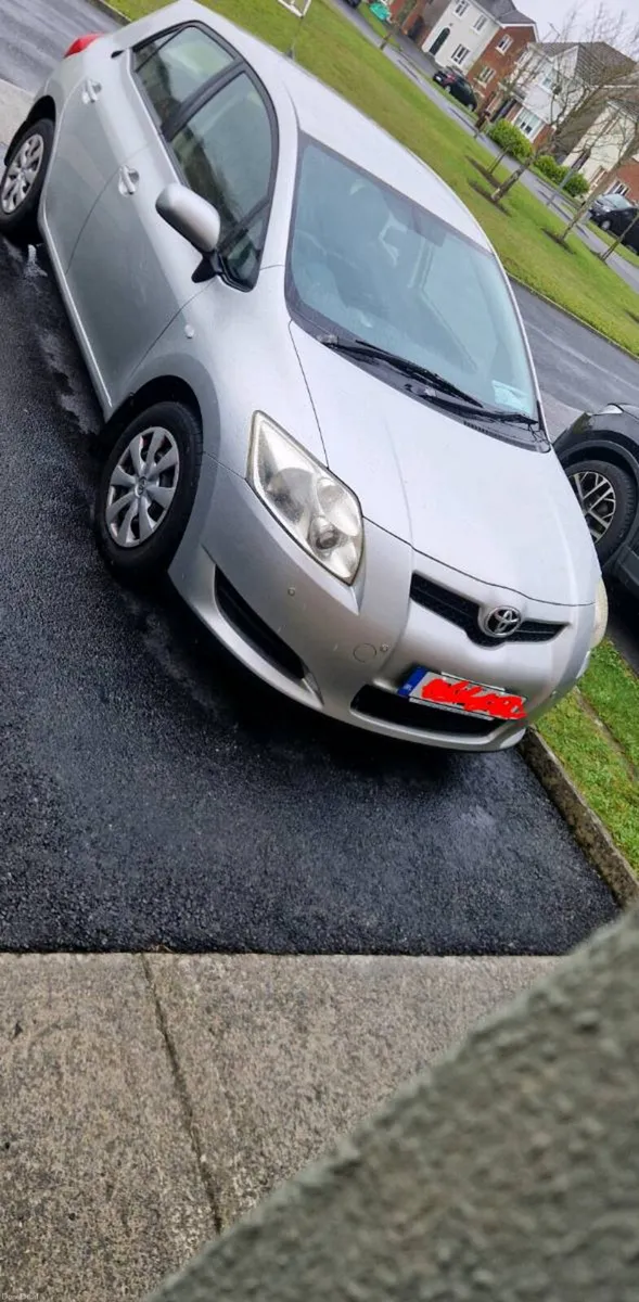 Toyota auris - Image 1
