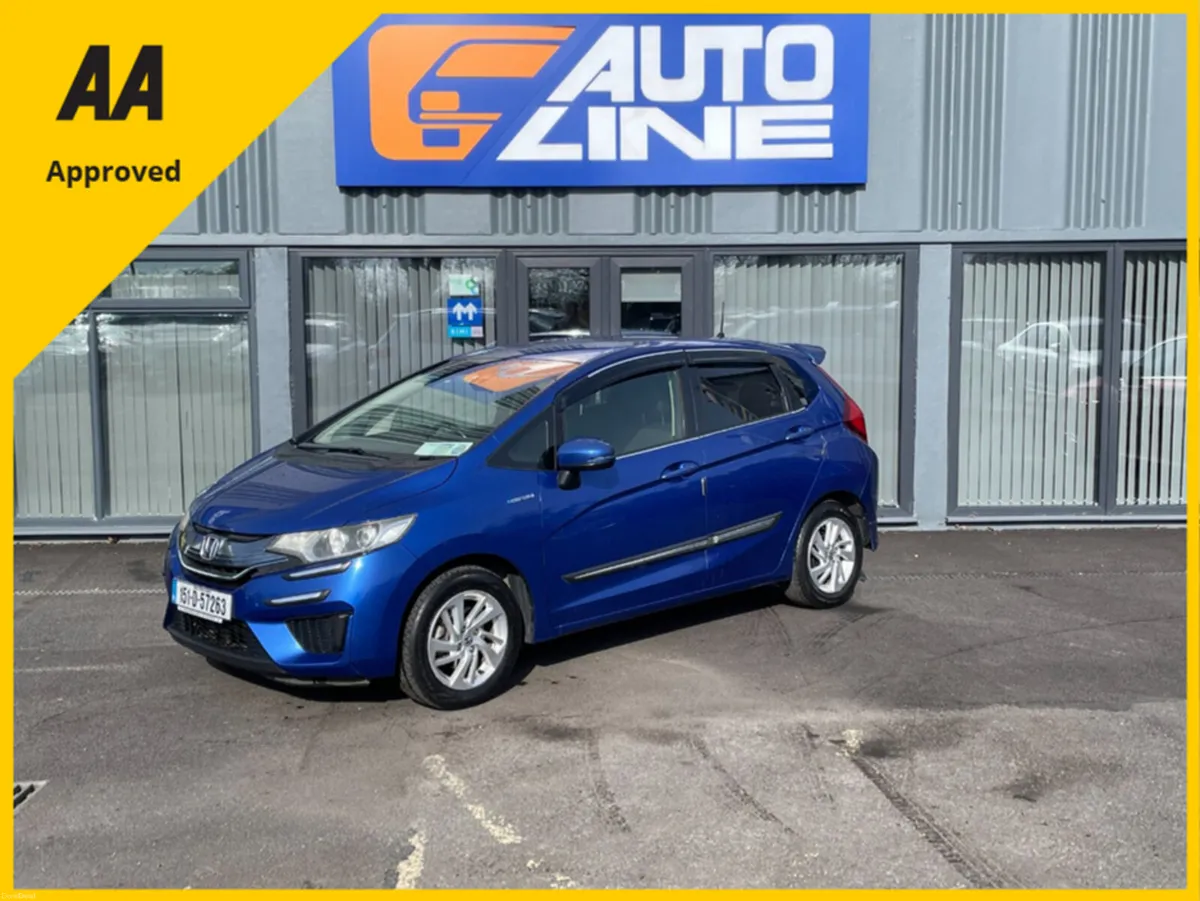 Honda Fit DAA-GP5 HYBRID 5DR AUTO - Image 3