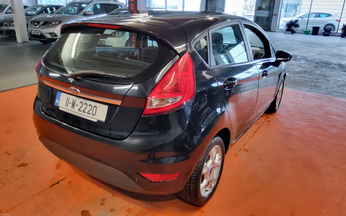 Ford Fiesta 2011 - Image 4