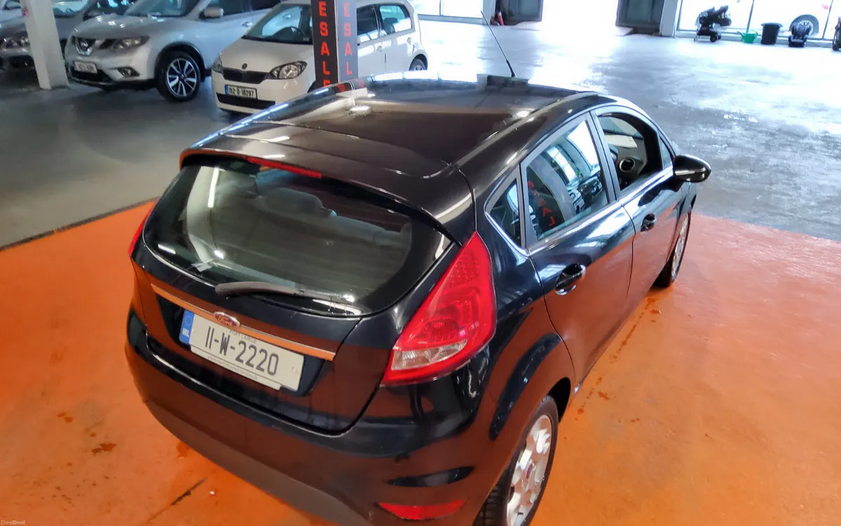 Ford Fiesta 2011 - Image 3