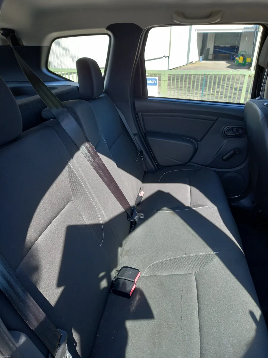 2017 Dacia Duster 1.5 Diesel - Image 3