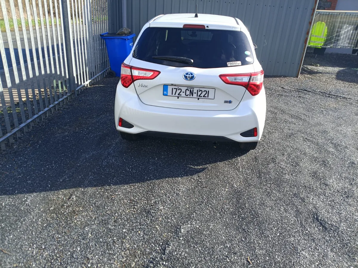Toyota Vitz Hybrid JAPAN Import - Image 3