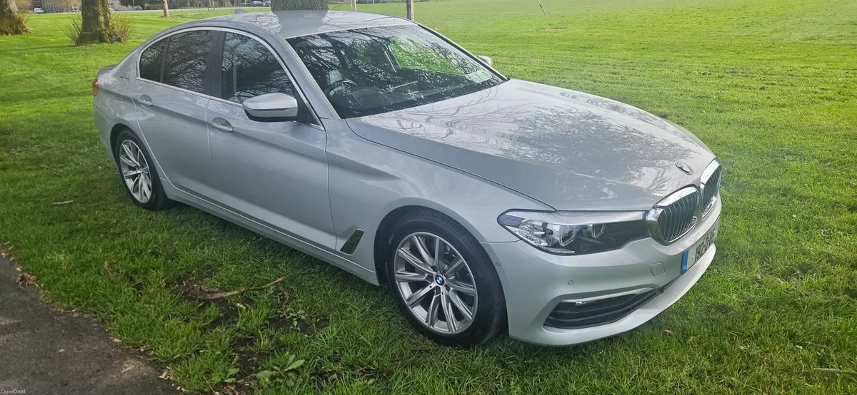 BMW 5-Series 2019 - Image 1