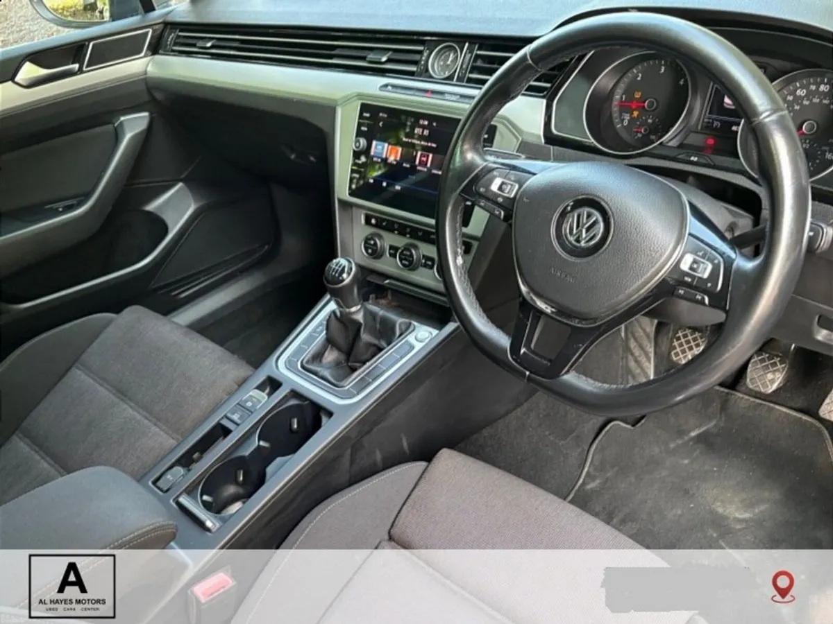 Volkswagen Passat SE BUSINESS BLUEMOTION 1.6TDI 12 - Image 2