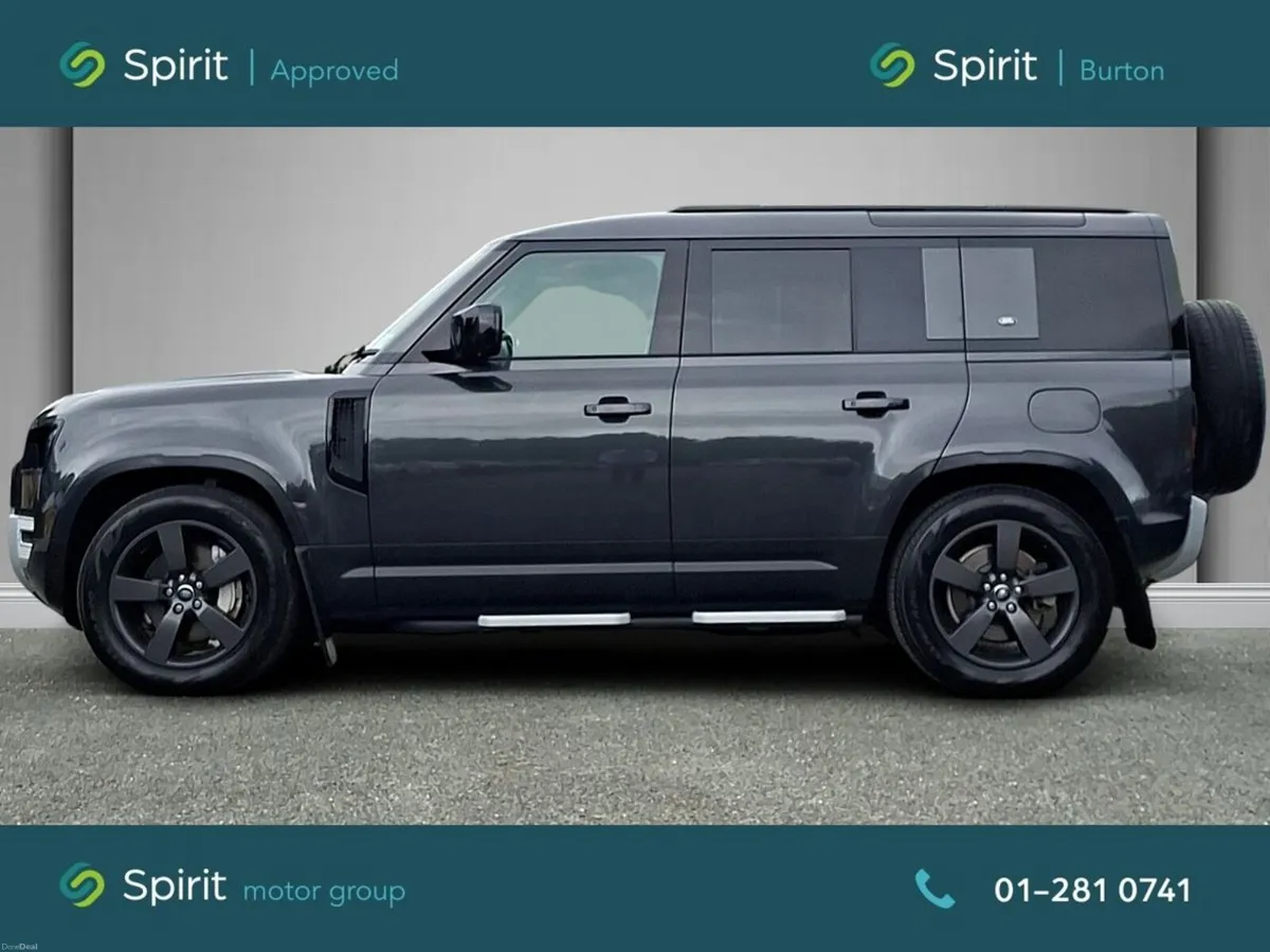 Land Rover Defender 110 2.0  PHEV SE - Image 6