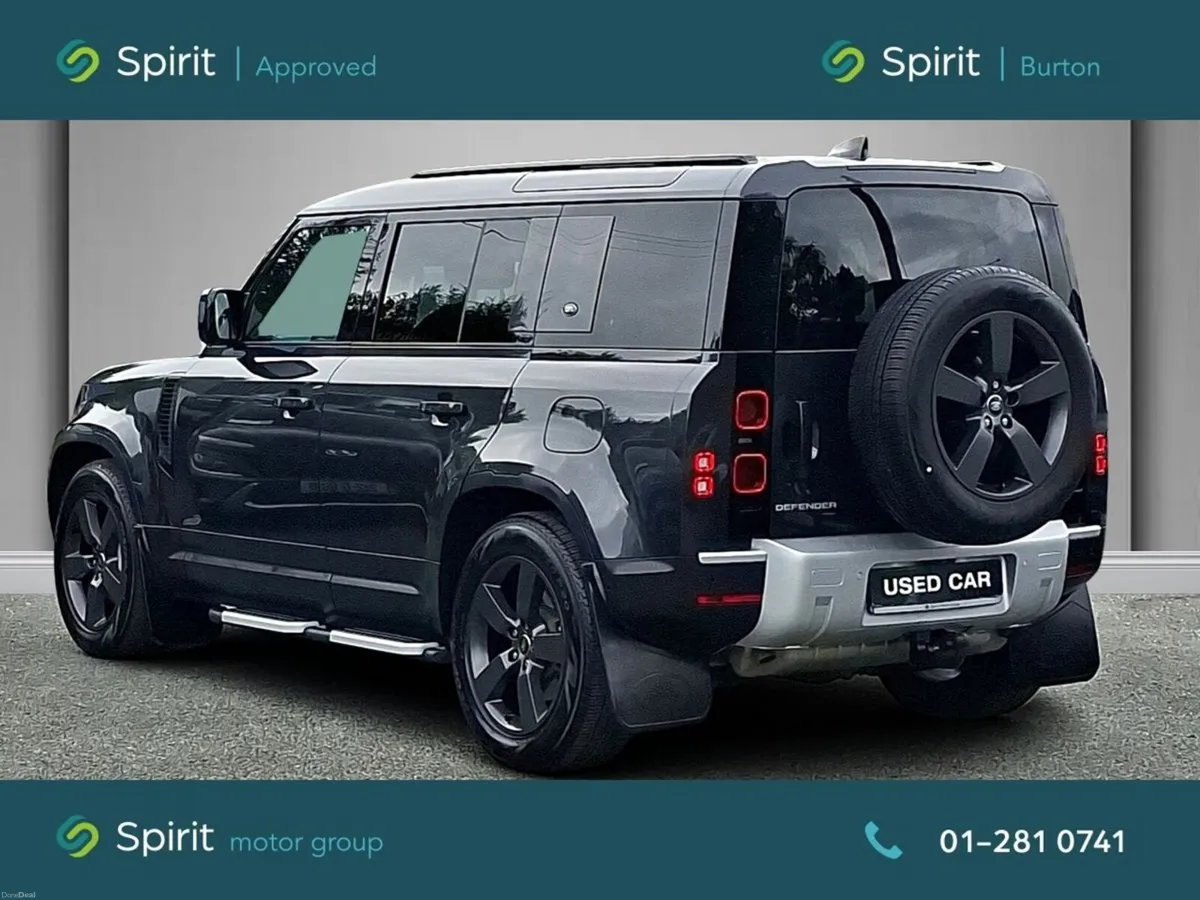 Land Rover Defender 110 2.0  PHEV SE - Image 2
