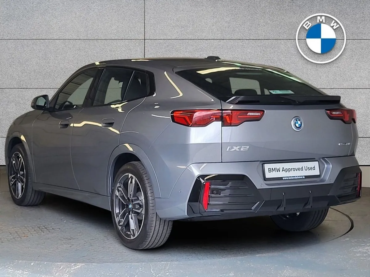 BMW iX2 eDrive20 M Sport - Image 2