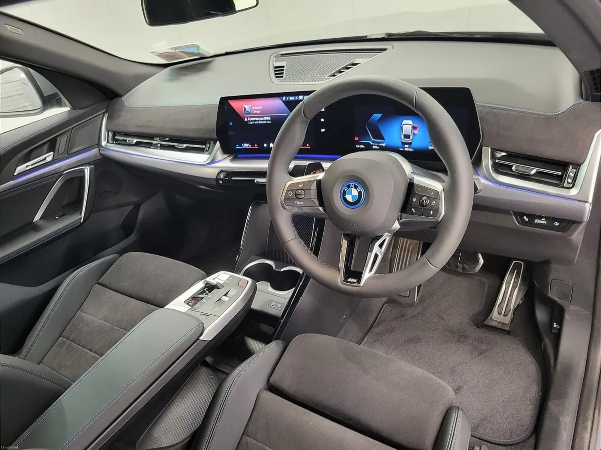 BMW iX2 eDrive20 M Sport - Image 6