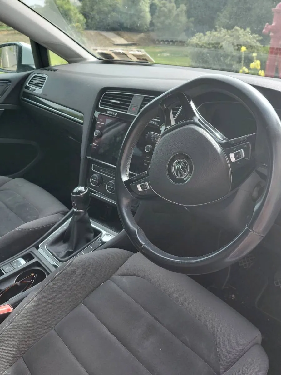 Volkswagen R line Golf - Image 3