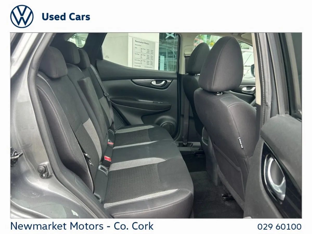 Nissan Qashqai 1.5 DIESEL SE WITH PANRAMIC ROOF - Image 3