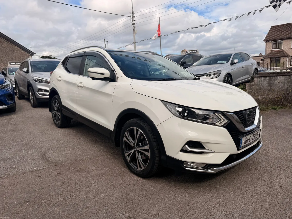 Nissan Qashqai Premium stunning car - Image 1