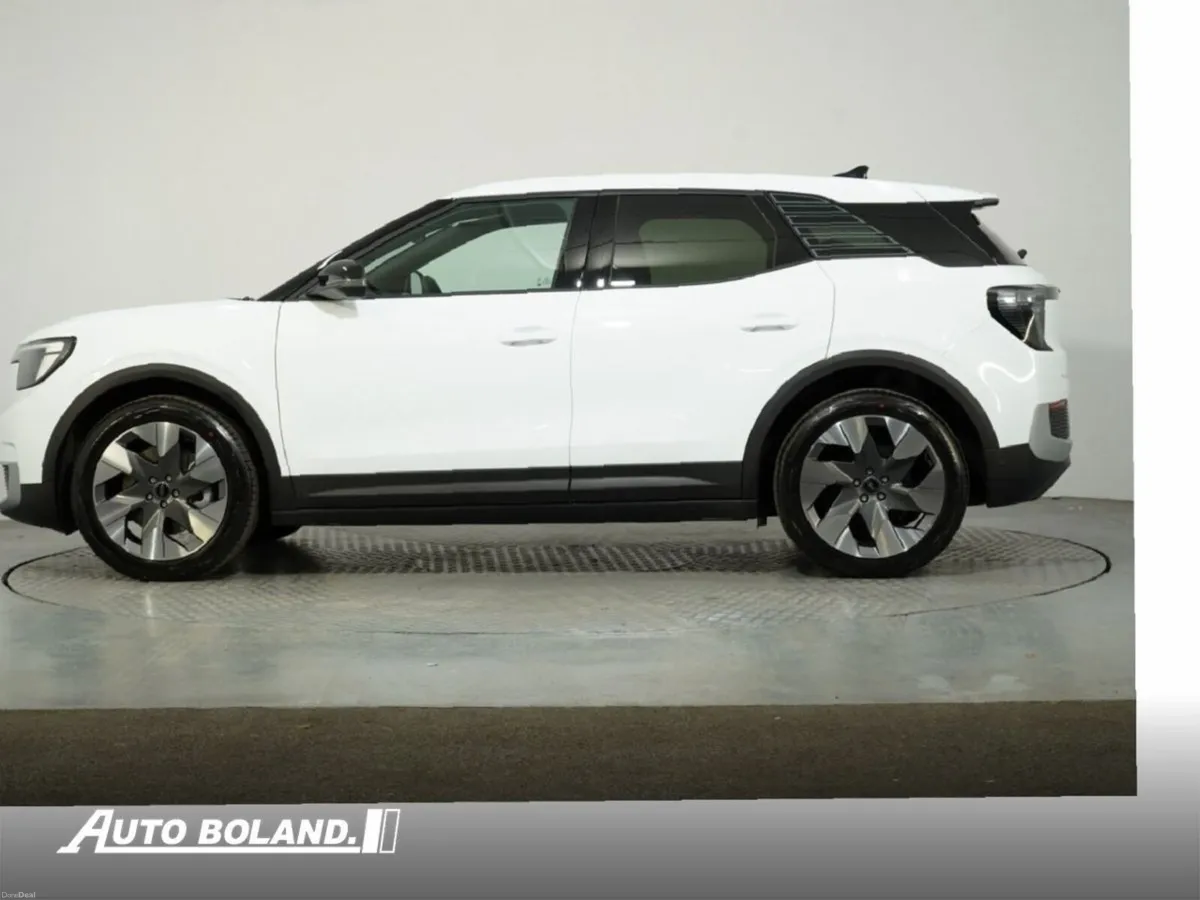 Ford Explorer Premium 77kwh - Image 3