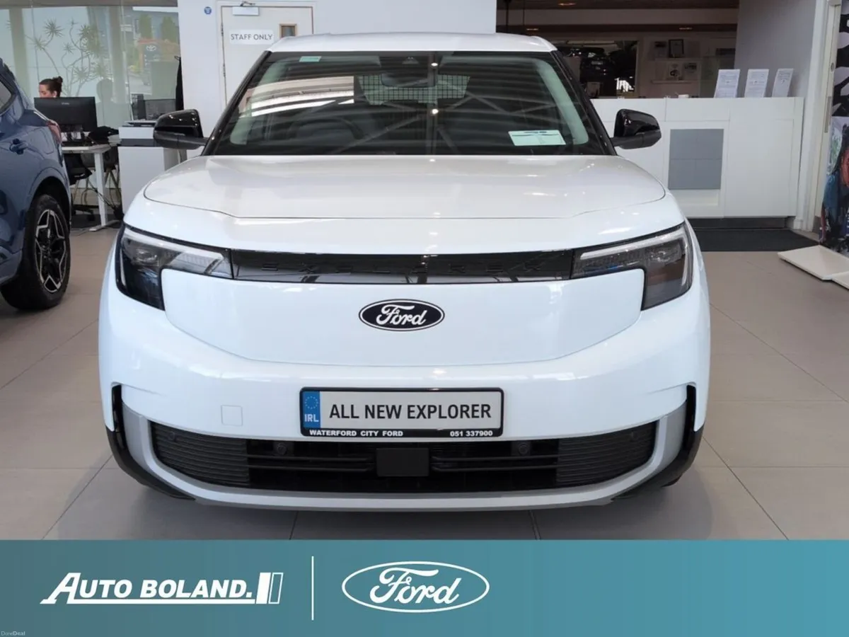 Ford Explorer VAN 600km Range 286PS RWD - Image 2