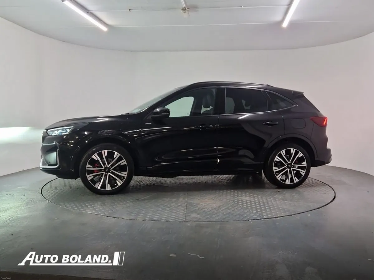 Ford Kuga 2.5 PHEV ST-Line X Auto - Image 4
