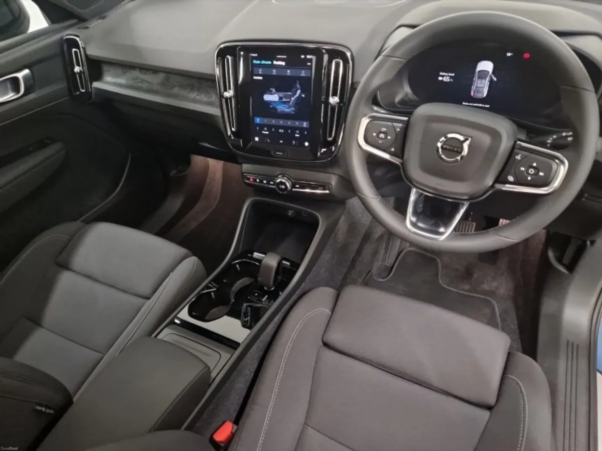 Volvo C40 BEV 238HP Plus - Image 3