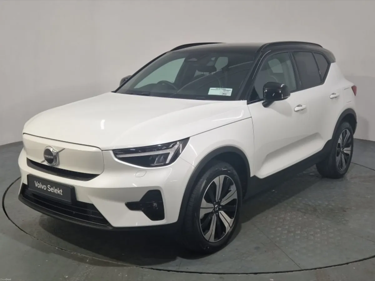 Volvo XC40 BEV Plus - Image 3