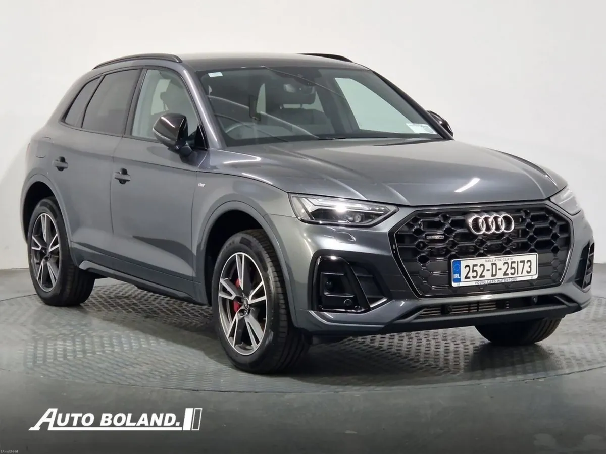 Audi Q5 50 TFSIe S Line Black Edition Quattro - Image 3