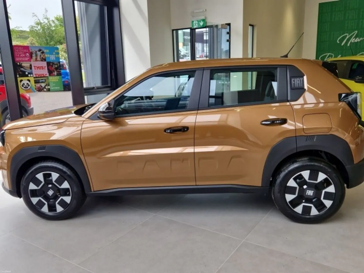 Fiat Panda Grande "Icon"  Tech Pack - Image 2