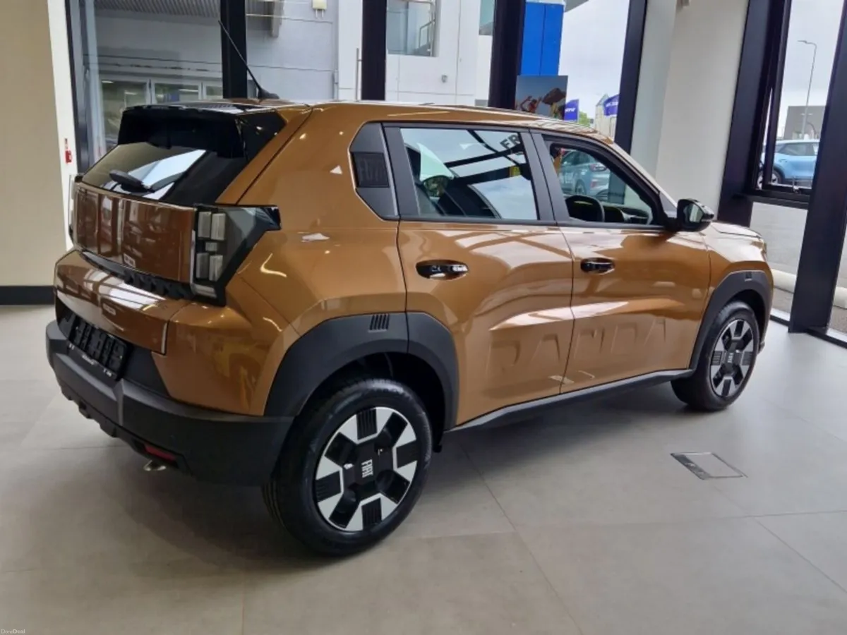 Fiat Panda Grande "Icon"  Tech Pack - Image 6