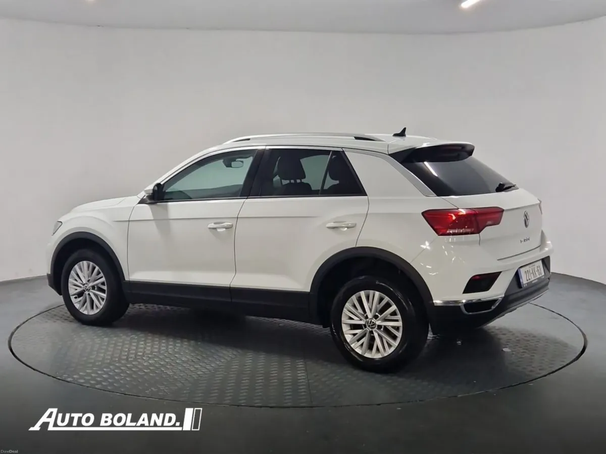 Volkswagen T-Roc 1.0 TSI 110bhp Design - Image 4