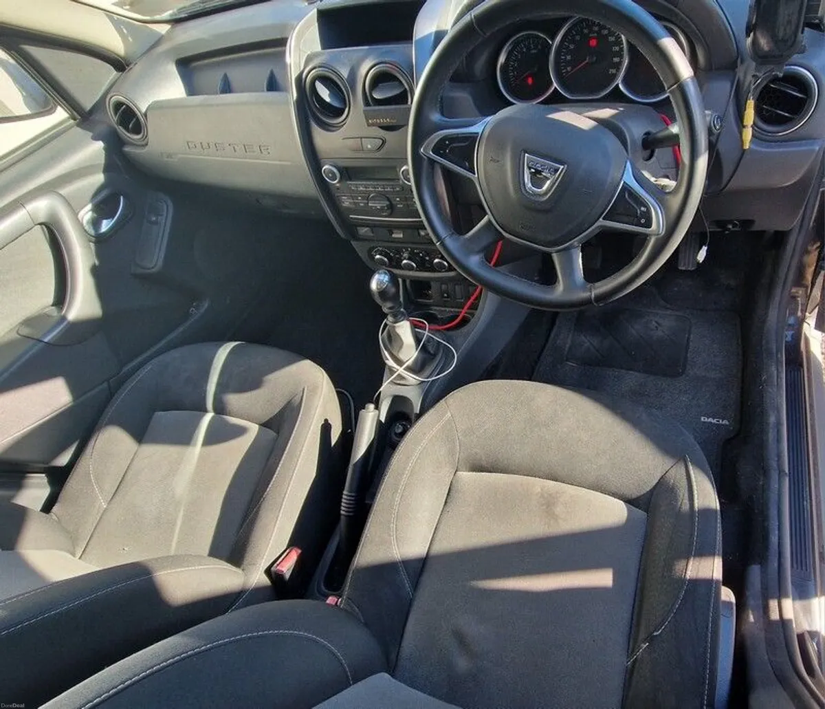 2018 Dacia Duster 139km - Image 5