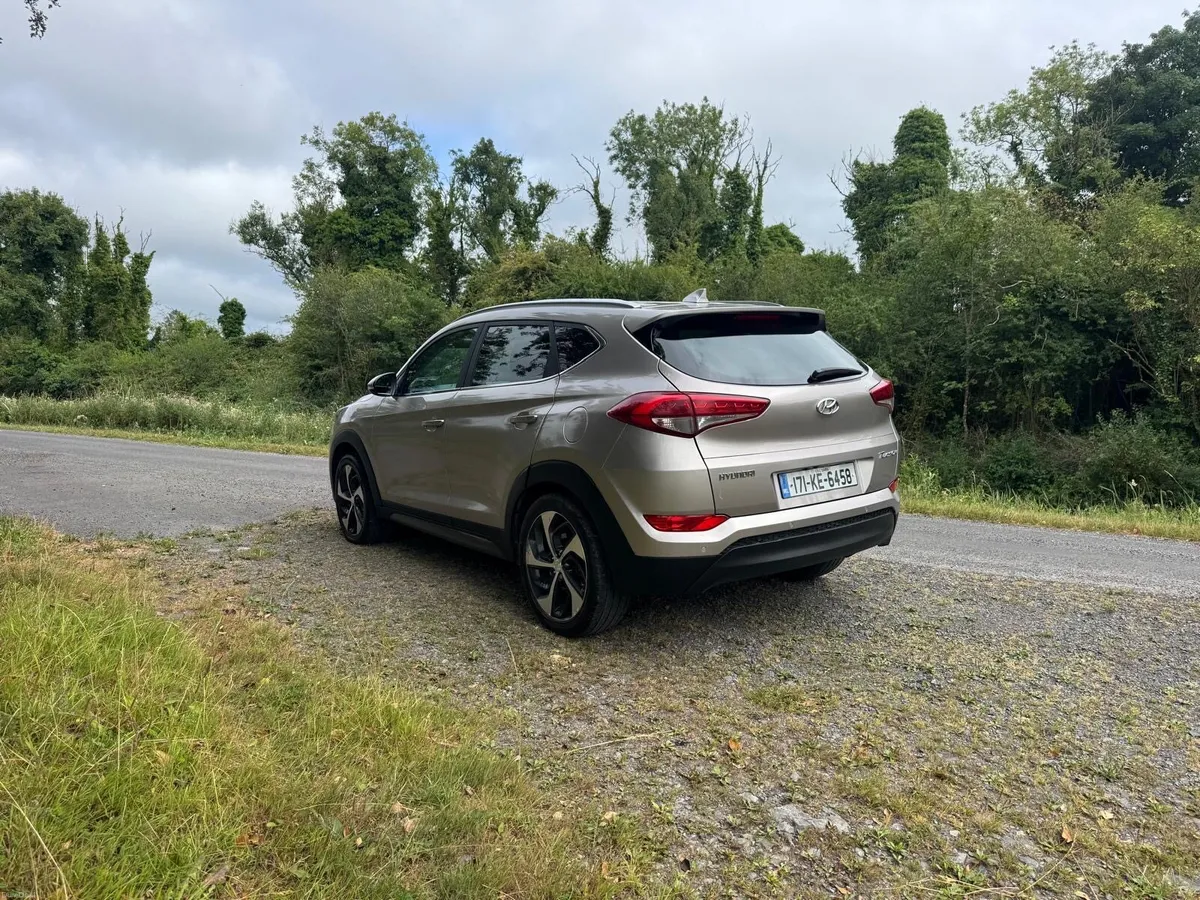 Hyundai Tucson Automatic 1.7 Diesel - Image 3
