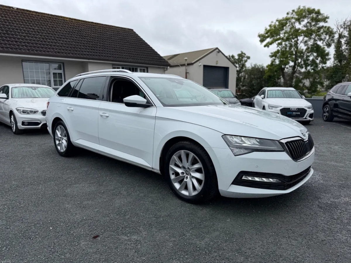Skoda Superb 2.0 TDI CR SE TECHNOLOGY 150 BHP MANU - Image 3