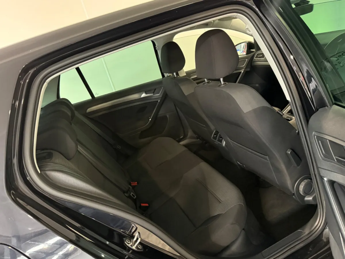 Volkswagen Golf MATCH EDITION TDI - Image 5