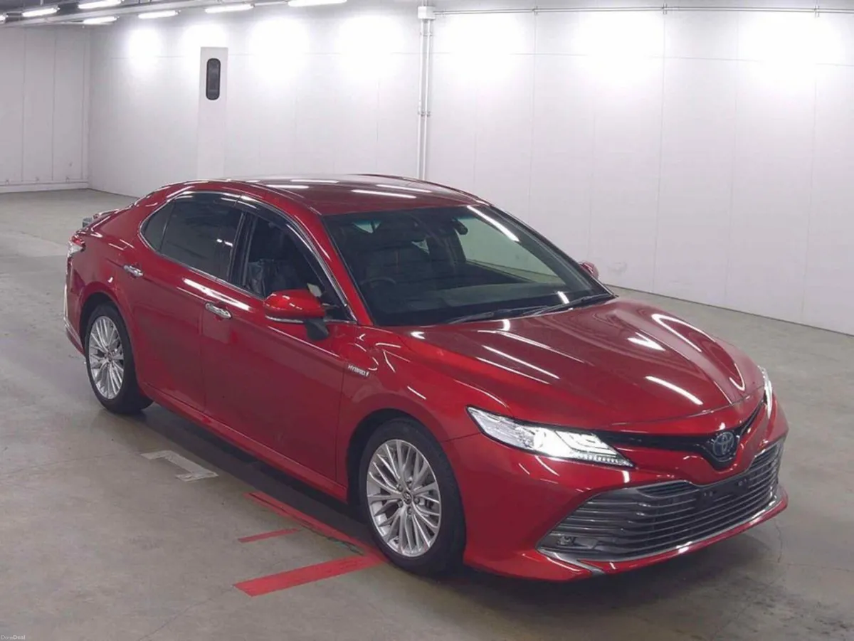Toyota Camry G AUTOMATIC HYBRID 2.5 PETROL //HIGH - Image 1
