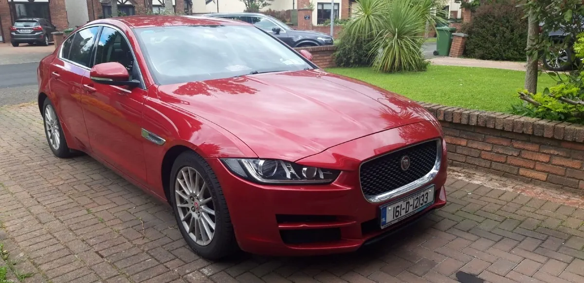 Jaguar XE 2016 - Image 1